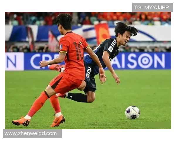 国足球星训练拼搏瞬间全程回顾展现激情与坚韧魅力 国足球星训练拼搏瞬间全程回顾展现激情与坚韧魅力